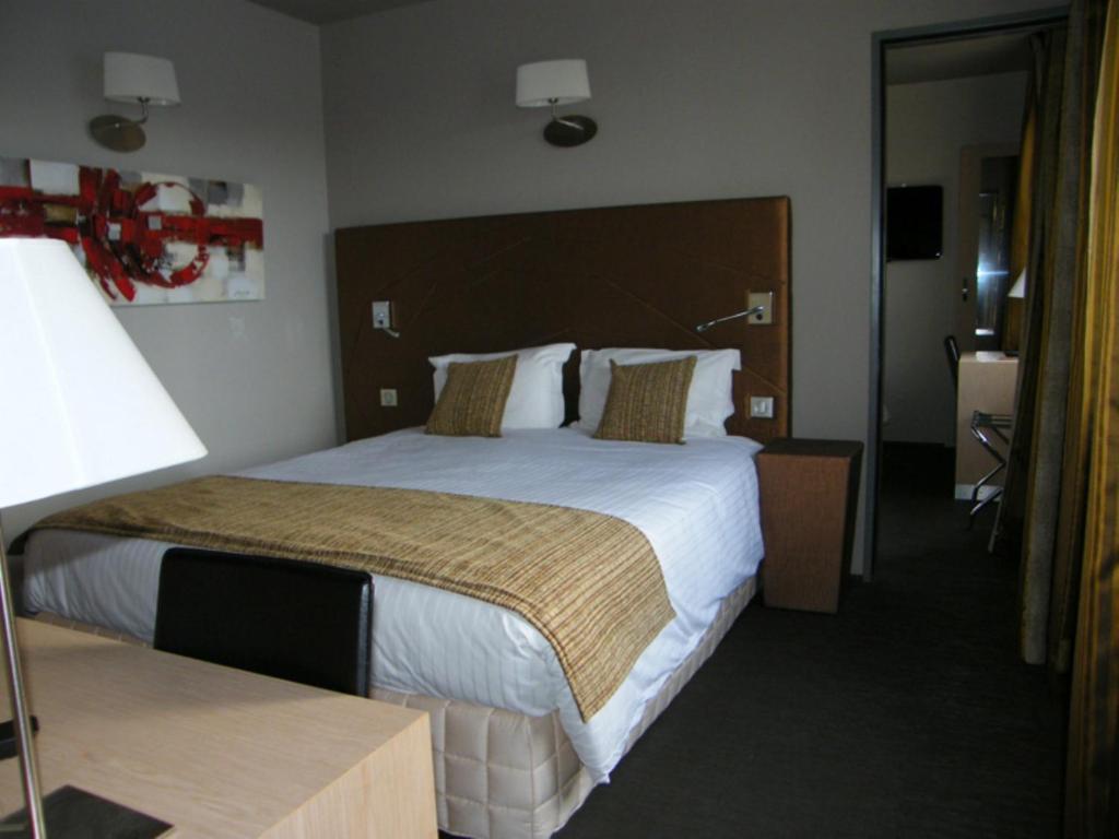 Cit'Hotel Saint-Pierre Viré Eksteriør billede