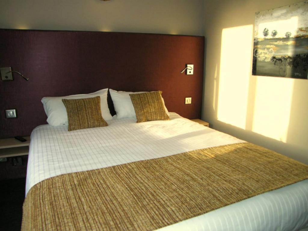 Cit'Hotel Saint-Pierre Viré Eksteriør billede