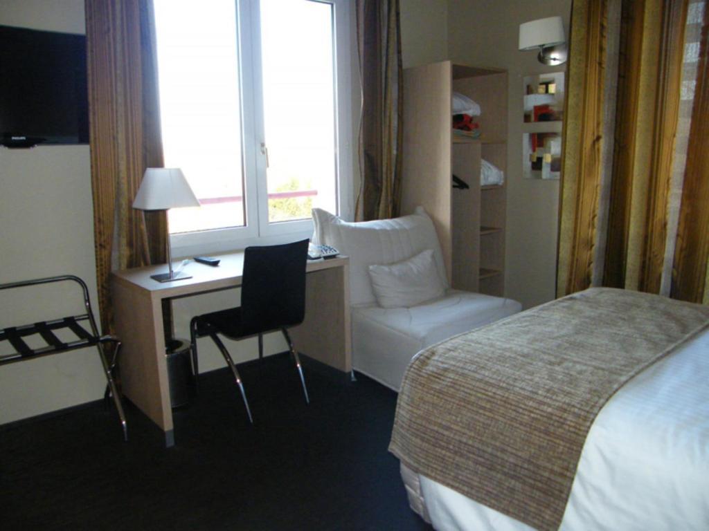 Cit'Hotel Saint-Pierre Viré Eksteriør billede